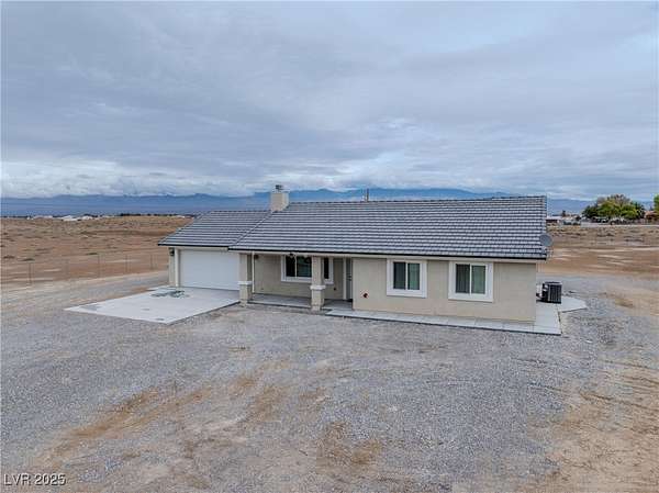2.5 Acres of Residential Land with Home for Sale in Pahrump, Nevada