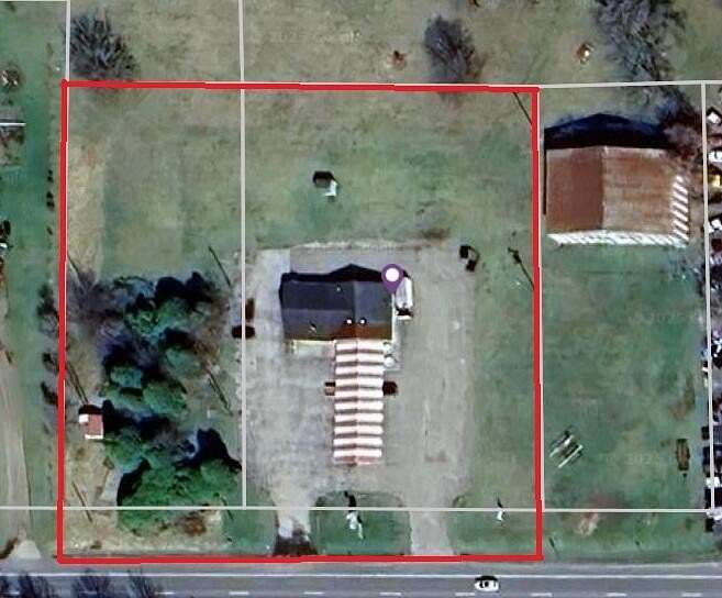 2 Acres of Improved Commercial Land for Sale in Dowagiac, Michigan