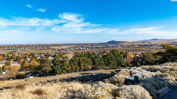 0.46 Acres of Residential Land for Sale in Richland, Washington
