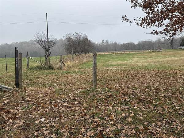 25.5 Acres of Recreational Land & Farm for Sale in Alvaton, Kentucky