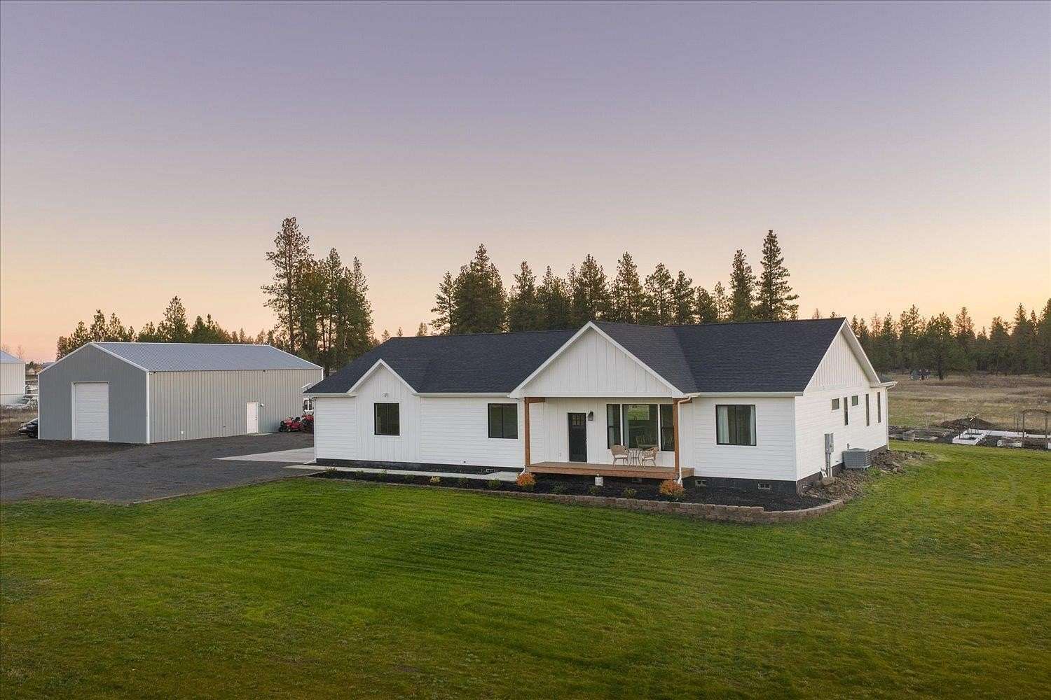 5 Acres of Residential Land with Home for Sale in Spokane, Washington