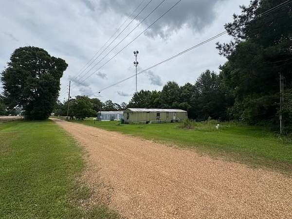4.38 Acres of Residential Land for Sale in Centreville, Mississippi