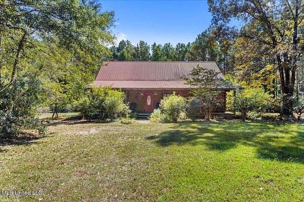 24.7 Acres of Recreational Land with Home for Sale in Pachuta, Mississippi