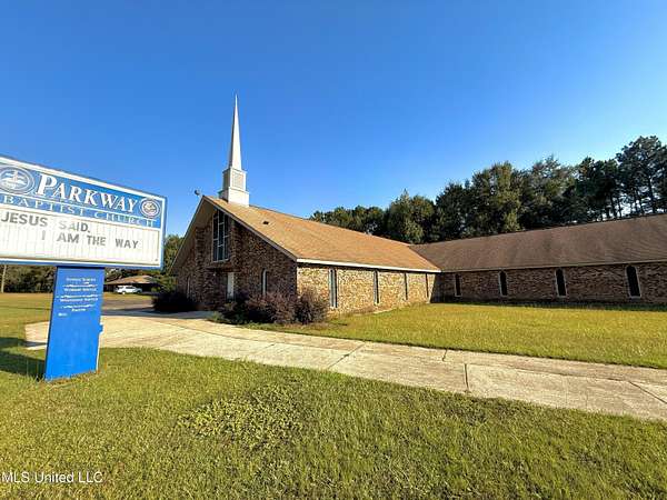 3 Acres of Improved Residential Land for Sale in Petal, Mississippi