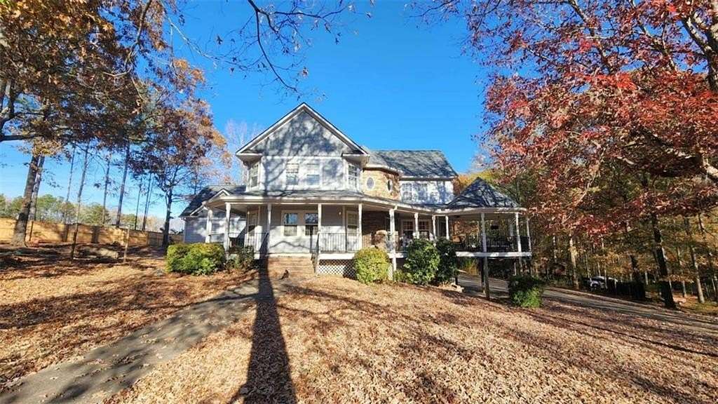 3.56 Acres of Residential Land with Home for Sale in Dallas, Georgia