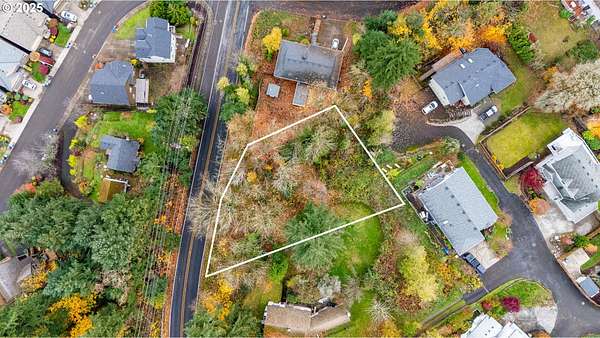 0.3 Acres of Residential Land for Sale in Milwaukie, Oregon