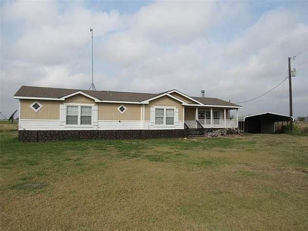 4.16 Acres of Residential Land with Home for Sale in West, Texas