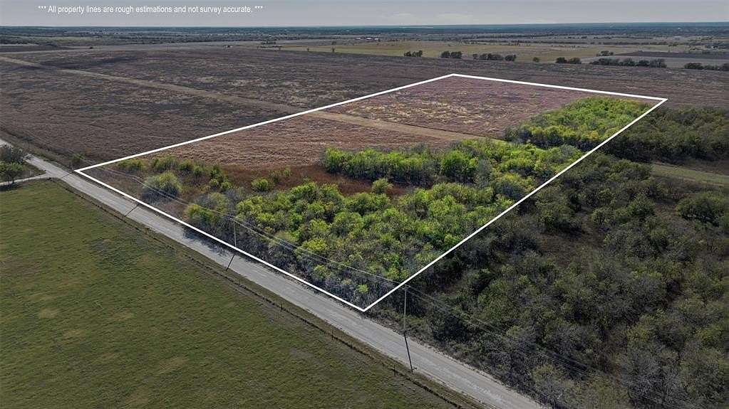 10 Acres of Land for Sale in Blum, Texas