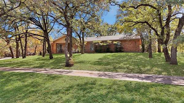 8.3 Acres of Land with Home for Sale in Arlington, Texas
