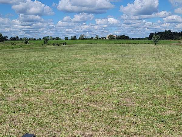 2 Acres of Residential Land for Sale in Ottawa, Illinois