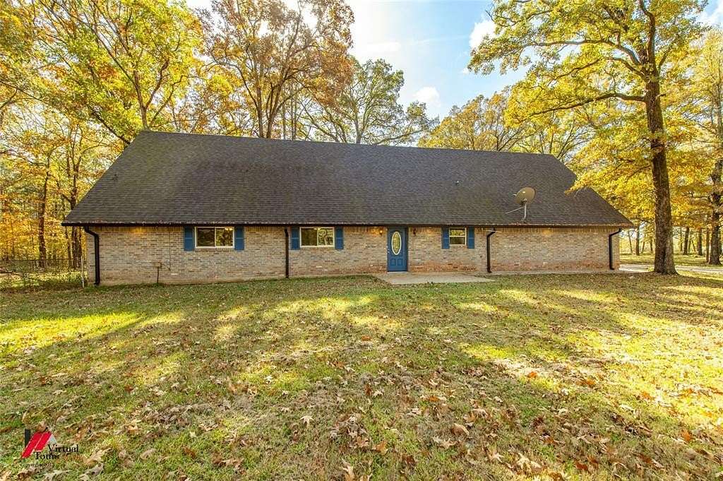 4.44 Acres of Residential Land with Home for Sale in Haughton, Louisiana