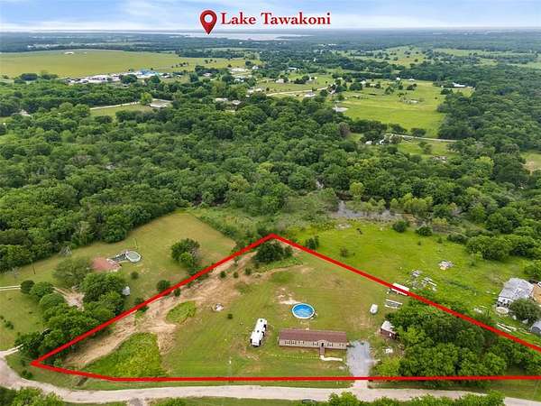2.72 Acres of Residential Land with Home for Sale in Quinlan, Texas