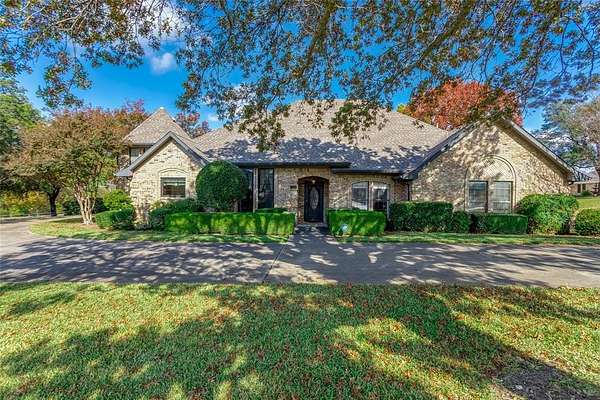 2.17 Acres of Residential Land with Home for Sale in Plano, Texas