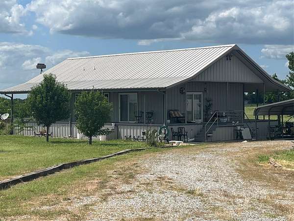 25 Acres of Agricultural Land for Sale in Whitesboro, Texas