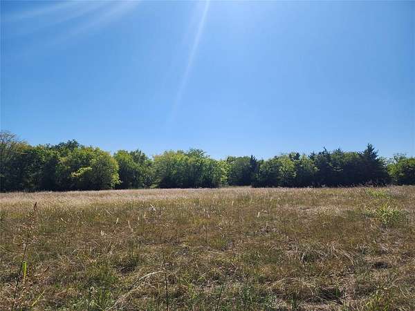6 Acres of Commercial Land for Sale in Royse City, Texas