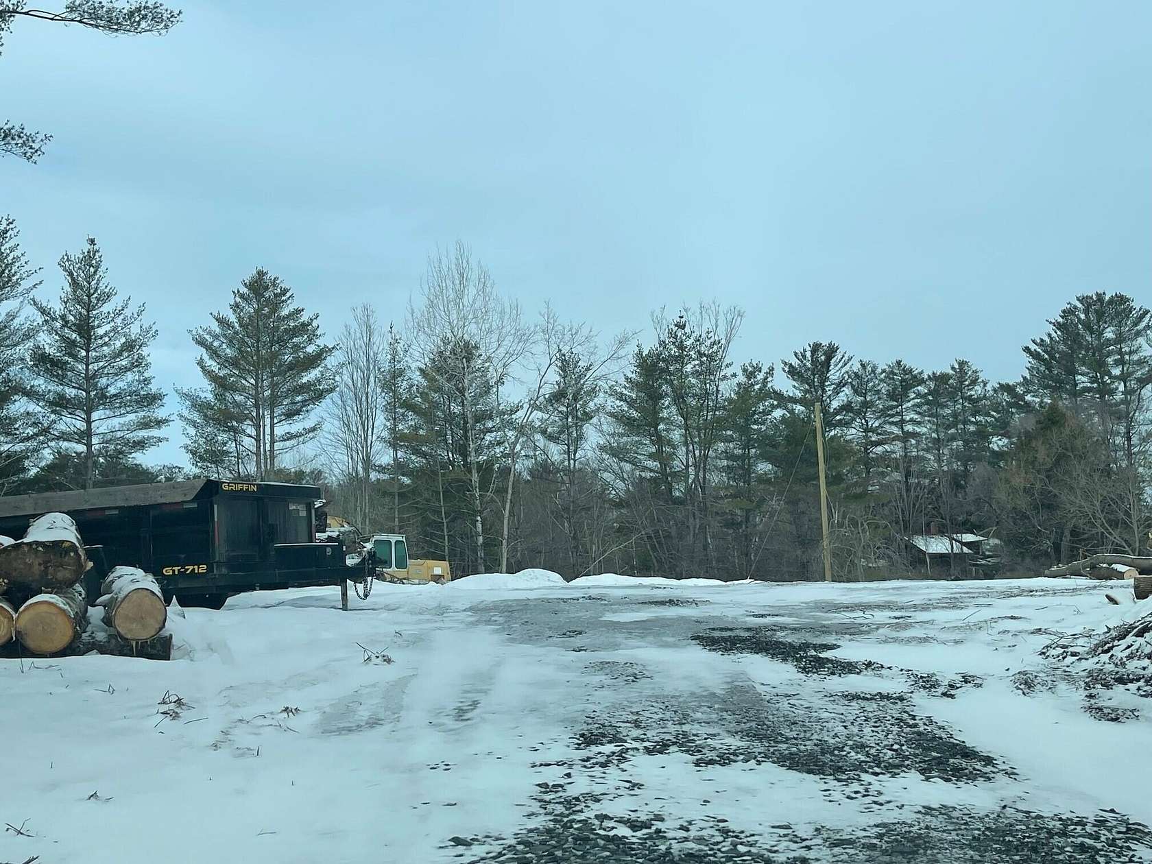 4.62 Acres of Residential Land for Sale in Augusta, Maine