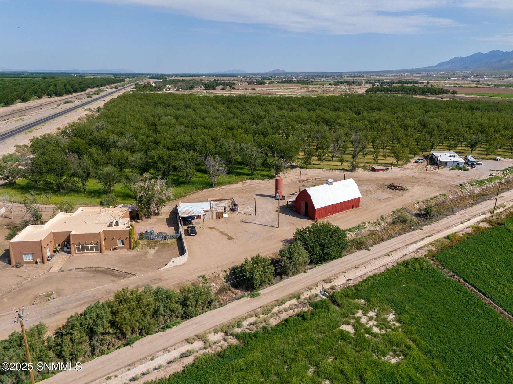 2.52 Acres of Residential Land with Home for Sale in Mesquite, New Mexico