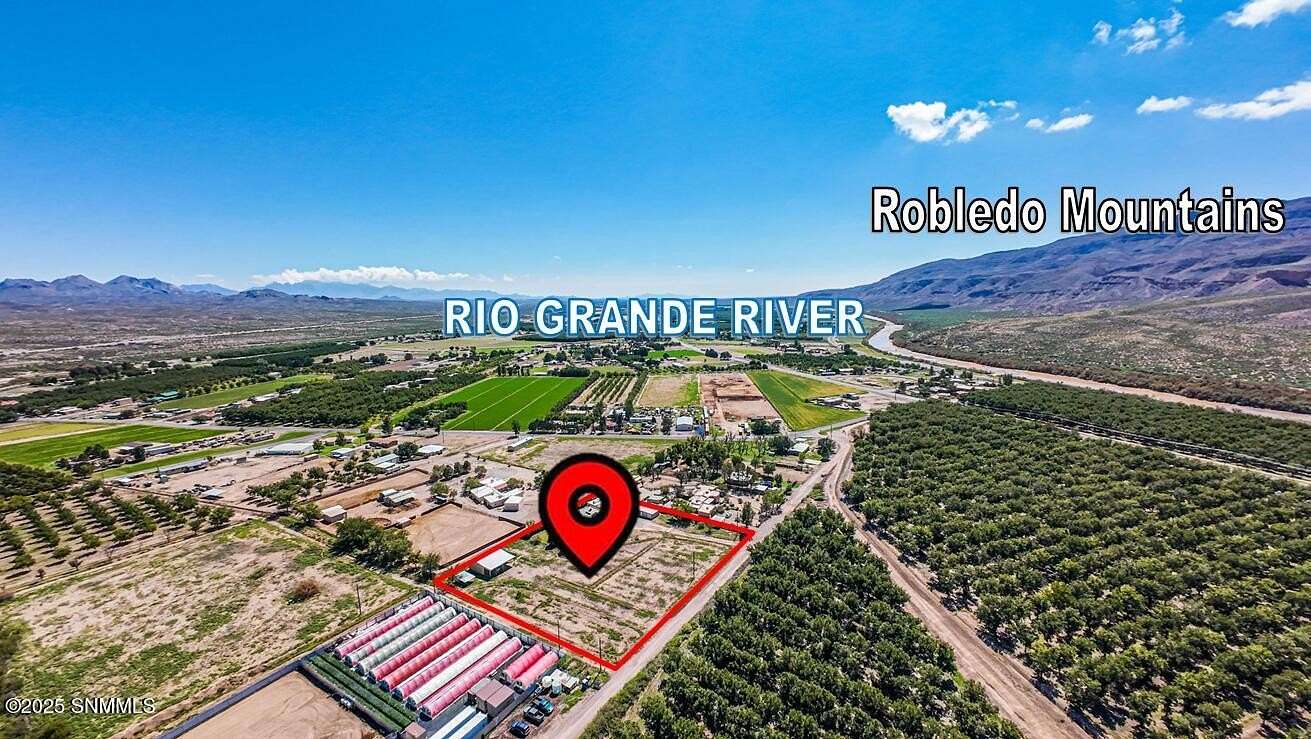 2 Acres of Residential Land with Home for Sale in Las Cruces, New Mexico