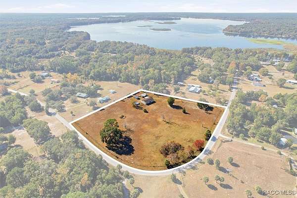 5.39 Acres of Land with Home for Sale in Dunnellon, Florida