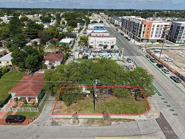 0.1 Acres of Commercial Land for Sale in Miami, Florida