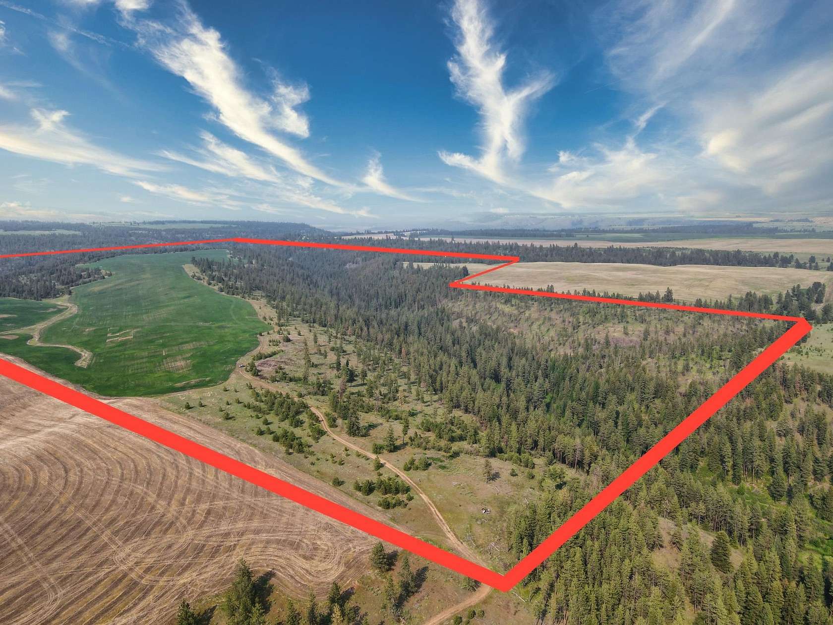525 Acres of Land for Sale in Davenport, Washington