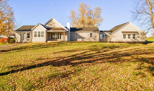 3 Acres of Residential Land with Home for Auction in Richmond, Kentucky