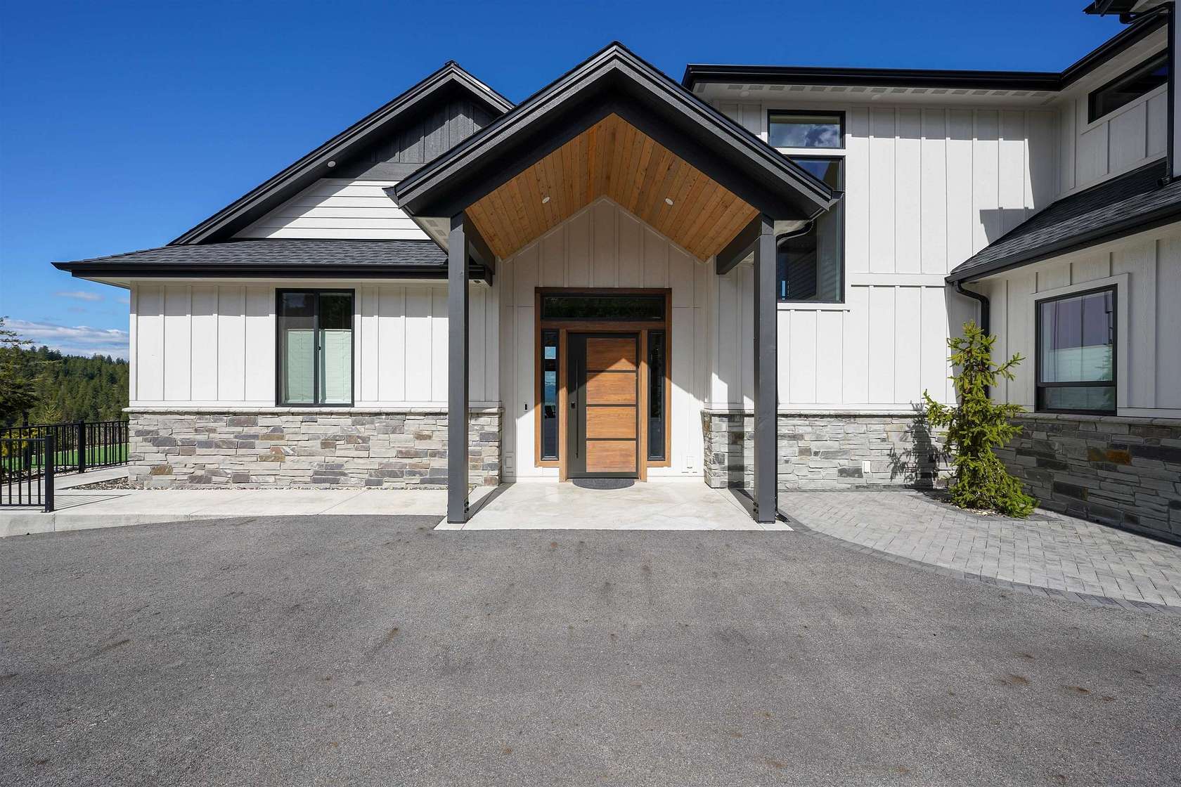 7 Acres of Residential Land with Home for Sale in Post Falls, Idaho