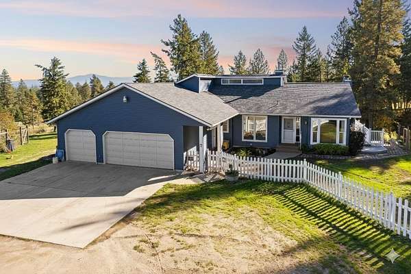 25.2 Acres of Agricultural Land with Home for Sale in Deer Park, Washington