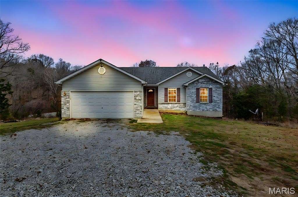 3.45 Acres of Residential Land with Home for Sale in Blackwell, Missouri