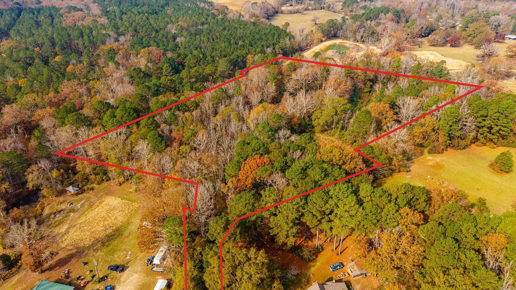 9 Acres of Residential Land for Sale in Malvern, Arkansas