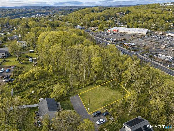0.14 Acres of Residential Land for Sale in Waterbury, Connecticut