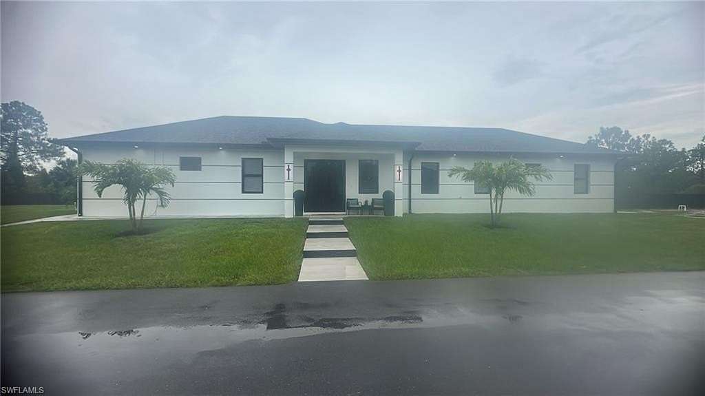 2.27 Acres of Residential Land with Home for Sale in Naples, Florida