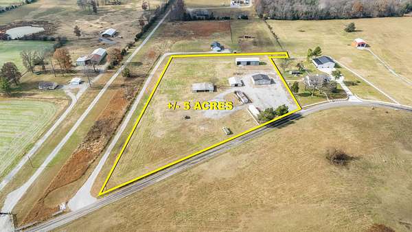 5 Acres of Mixed-Use Land for Sale in Shelbyville, Tennessee