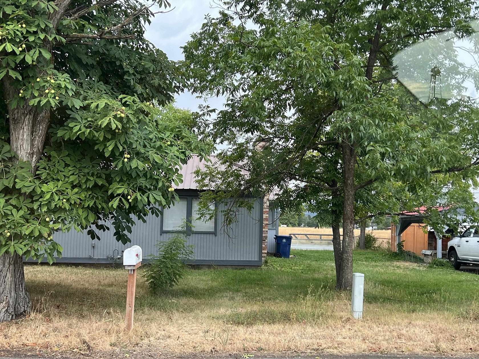 4.64 Acres of Improved Residential Land for Lease in Newman Lake, Washington