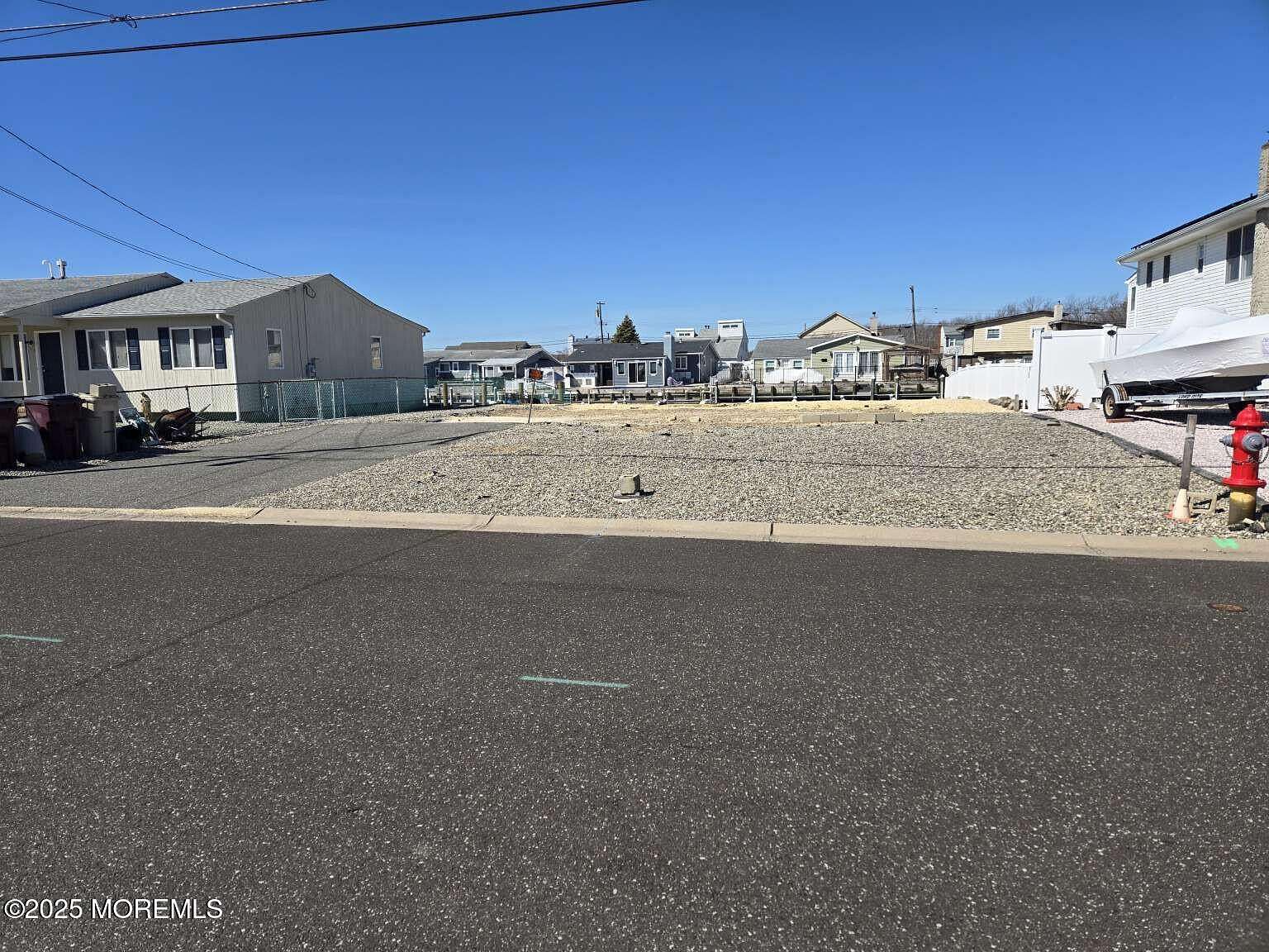 0.13 Acres of Improved Residential Land for Sale in Bayville, New Jersey