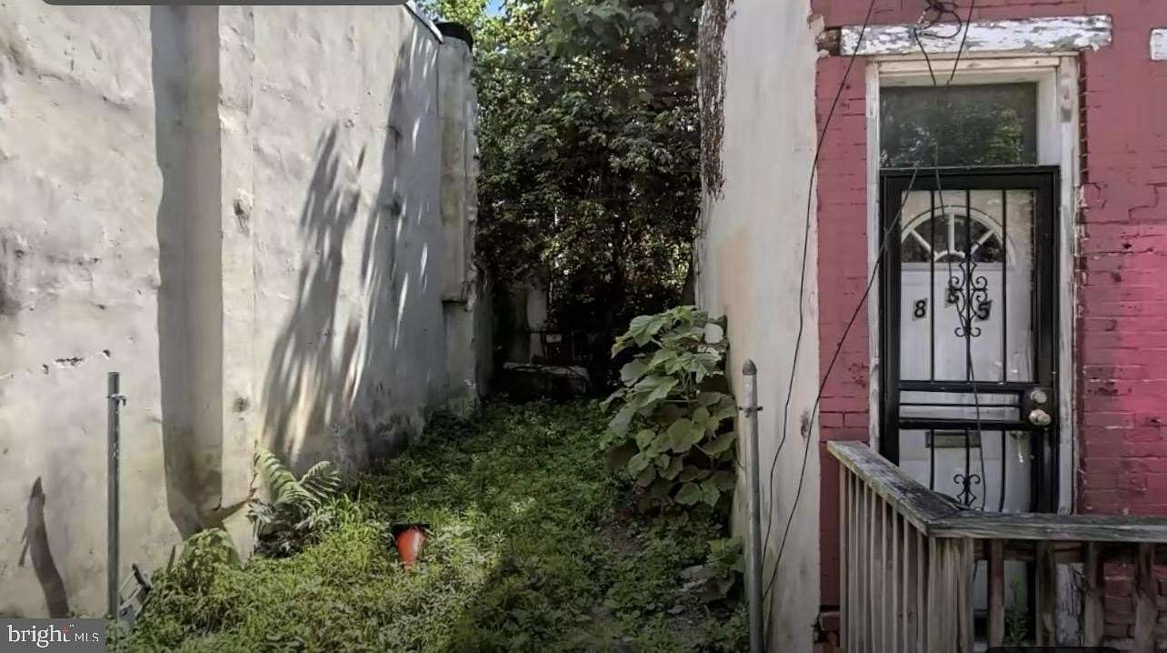 0.01 Acres of Land for Sale in Philadelphia, Pennsylvania