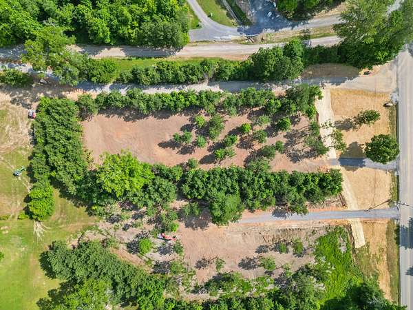 1.25 Acres of Residential Land for Sale in McDonald, Tennessee