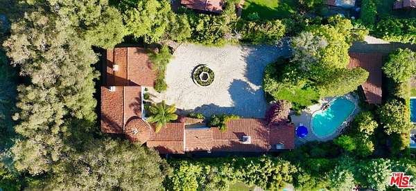 0.74 Acres of Land for Sale in Los Angeles, California