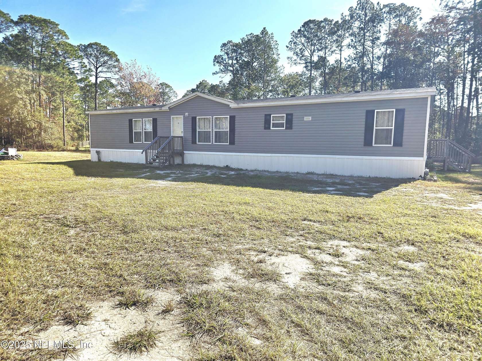 2 Acres of Residential Land with Home for Sale in Middleburg, Florida