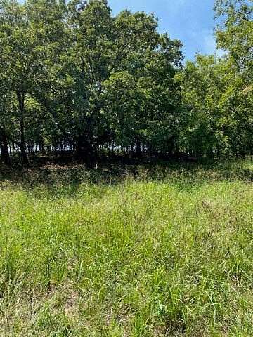 7 Acres of Land for Sale in Chandler, Oklahoma