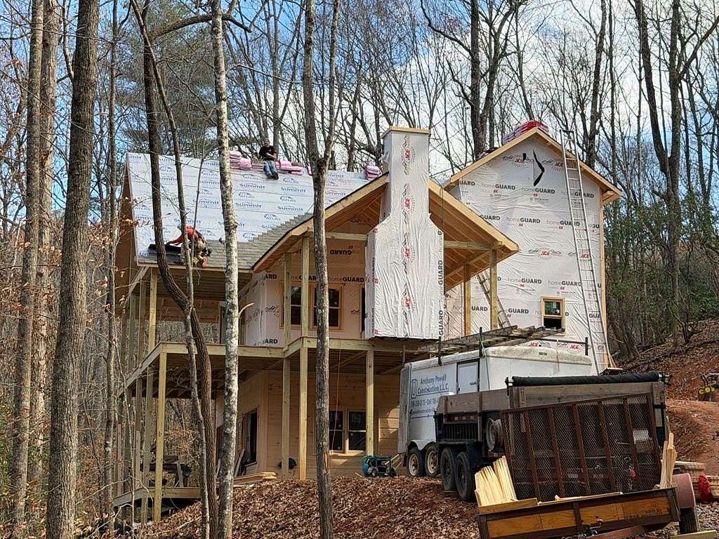 1.5 Acres of Residential Land with Home for Sale in Blue Ridge, Georgia