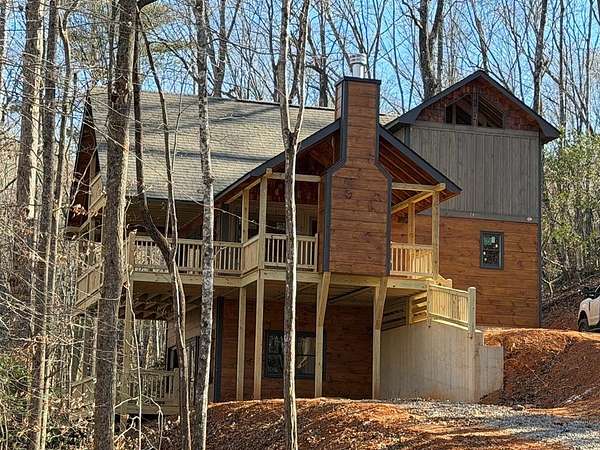 1.5 Acres of Residential Land with Home for Sale in Blue Ridge, Georgia