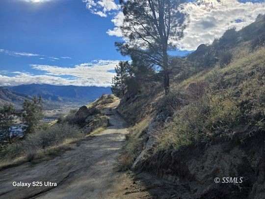 2 Acres of Land for Sale in Wofford Heights, California