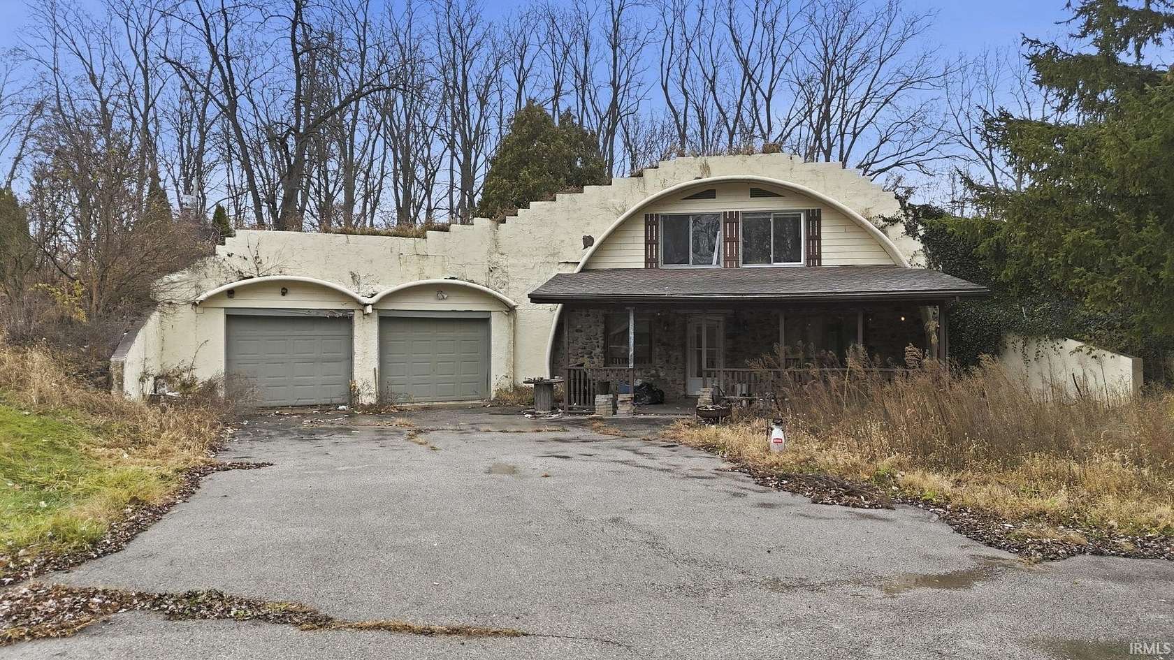 2 Acres of Residential Land with Home for Sale in Syracuse, Indiana