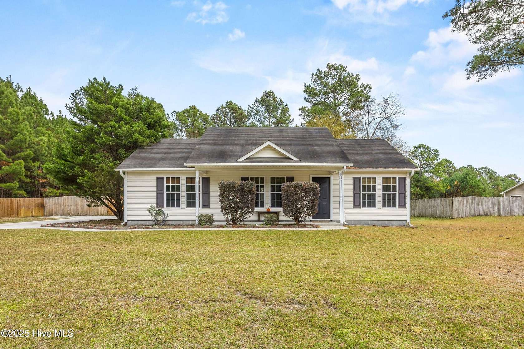 2 Acres of Residential Land with Home for Sale in Richlands, North Carolina