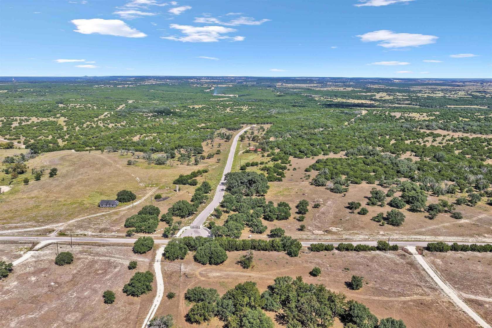 10 Acres of Land for Sale in Lampasas, Texas