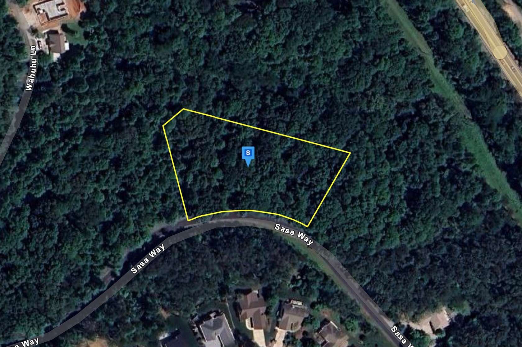 1.77 Acres of Residential Land for Sale in Loudon, Tennessee