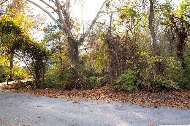 5 Acres of Residential Land for Sale in Durant, Oklahoma
