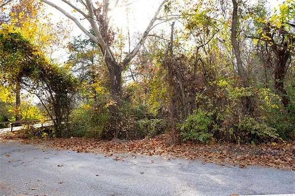 5 Acres of Residential Land for Sale in Durant, Oklahoma