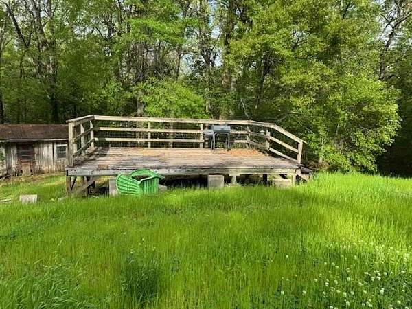 10 Acres of Recreational Land for Sale in Natchez, Mississippi